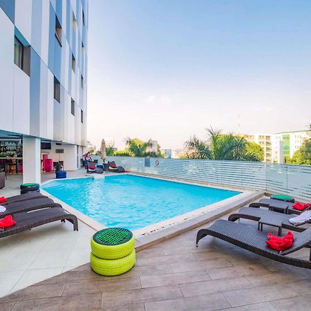 Ibis Styles Accra Airport Hotel Exterior photo