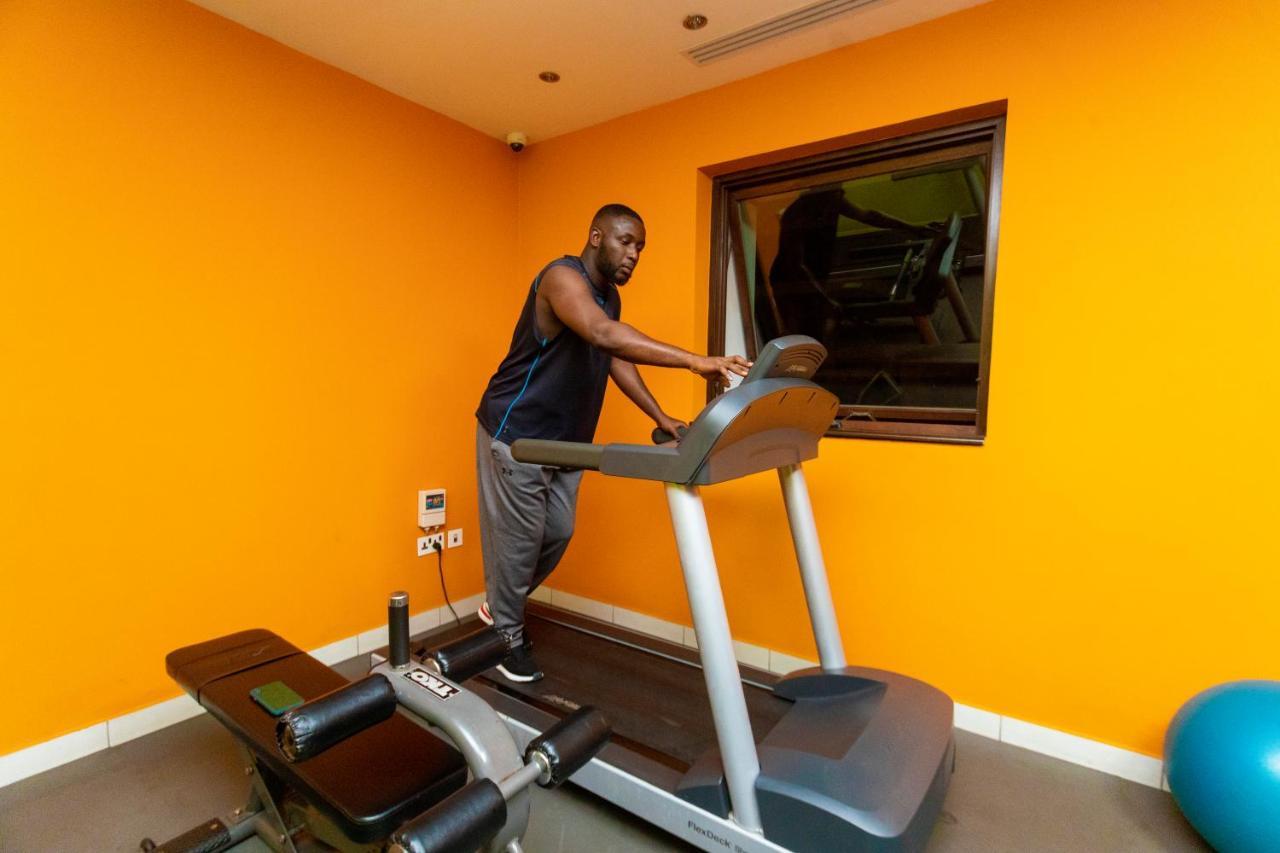Ibis Styles Accra Airport Hotel Exterior photo
