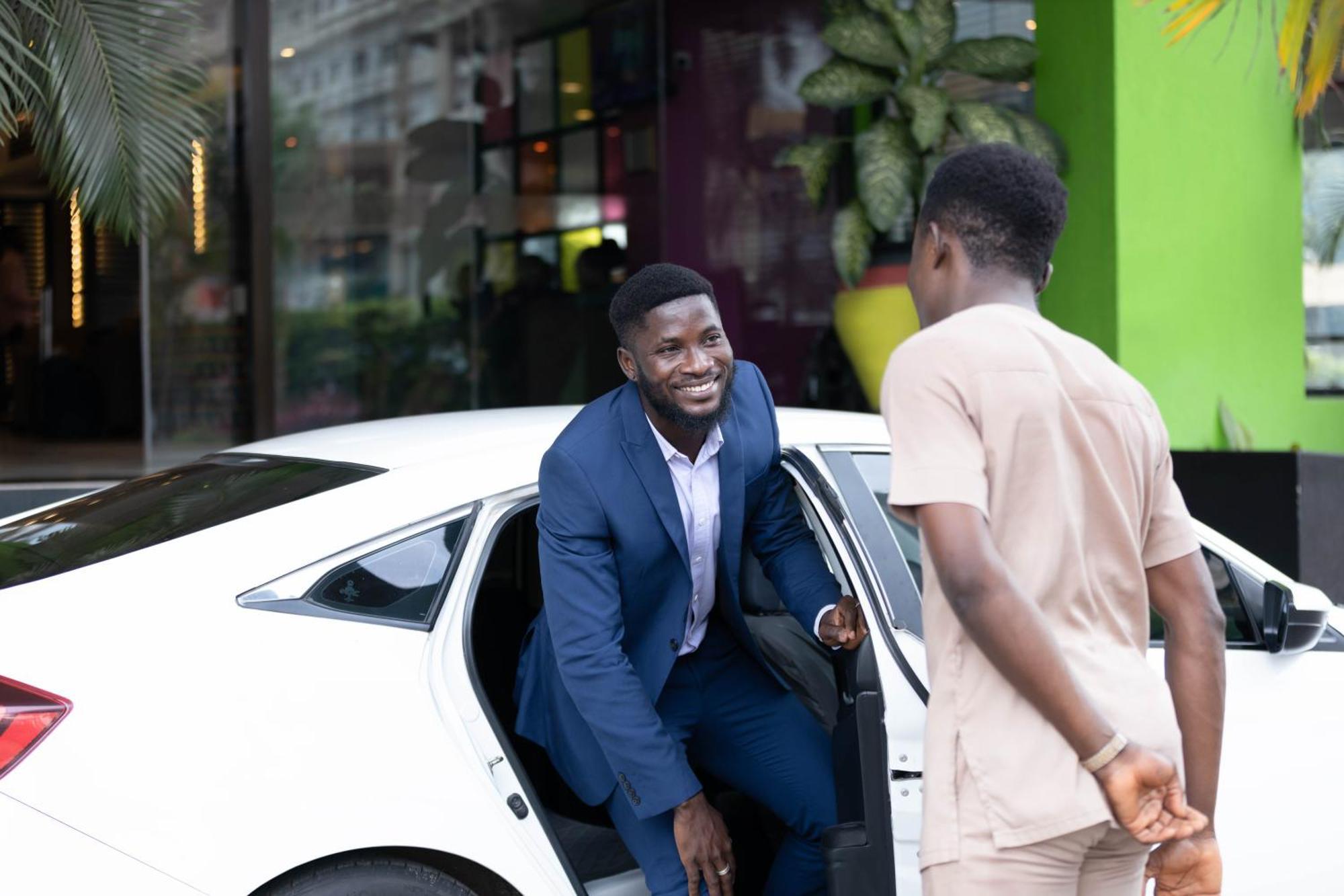 Ibis Styles Accra Airport Hotel Exterior photo